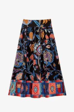 Farm Rio Black Sunset Tapestry Organic Cotton Midi Skirt 7 Farm Rio Black Sunset Tapestry Organic Cotton Midi Skirt -Farm Rio Shop 301874 04 scaled