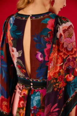Farm Rio Flower Scarves Maxi Dress 10 Farm Rio Flower Scarves Maxi Dress -Farm Rio Shop 302323 03 scaled
