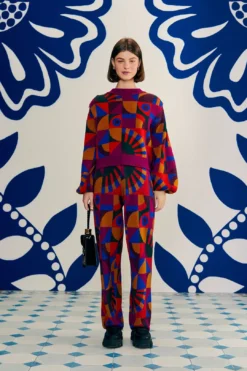 Farm Rio Graphic Toucans Sweater Pants -Farm Rio Shop 303996 01