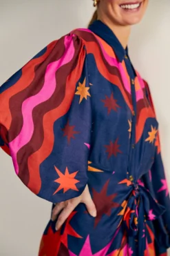 Farm Rio Graphic Scarves Lenzing™ Ecovero™ Viscose Midi Dress 8 Farm Rio Graphic Scarves Lenzing™ Ecovero™ Viscose Midi Dress -Farm Rio Shop 304157 03