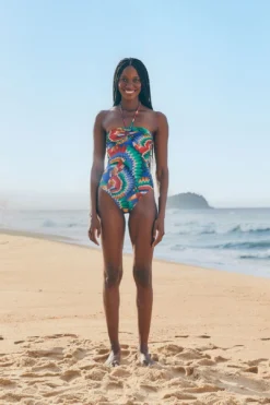 Farm Rio Chevron Toucans One Piece Swimsuit 10 Farm Rio Chevron Toucans One Piece Swimsuit -Farm Rio Shop 304292 02