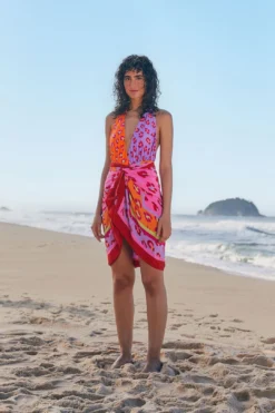 Farm Rio Maxi Leopard Patch Sarong 10 Farm Rio Maxi Leopard Patch Sarong -Farm Rio Shop 304302 03