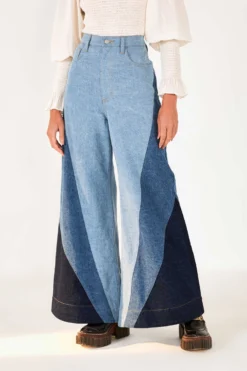 Farm Rio Patched Denim Pants -Farm Rio Shop 305380 03 4405767e 387f 4bda 8656 0c47fcfe0a92 scaled
