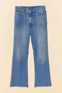 Farm Rio Light Wash Carrot Denim Pants 9 Farm Rio Light Wash Carrot Denim Pants -Farm Rio Shop 306669 06