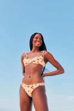 Farm Rio Pitanga Cherry Bikini Bottom