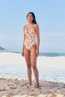 Farm Rio Pitanga Cherry One Piece Swimsuit 8 Farm Rio Pitanga Cherry One Piece Swimsuit -Farm Rio Shop 307154 02