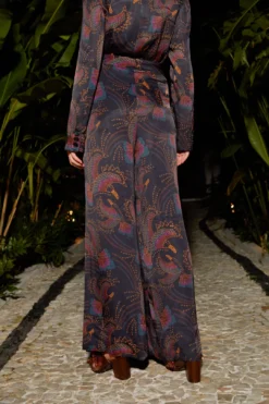 Farm Rio Sequin Toucans Lenzing™ Ecovero™ Viscose Pants -Farm Rio Shop 308186 05