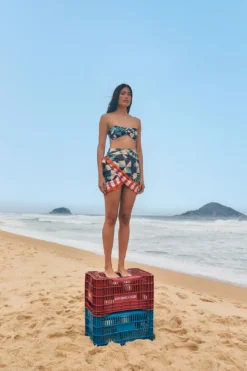 Farm Rio Ombre Graphic Toucans Cover Up