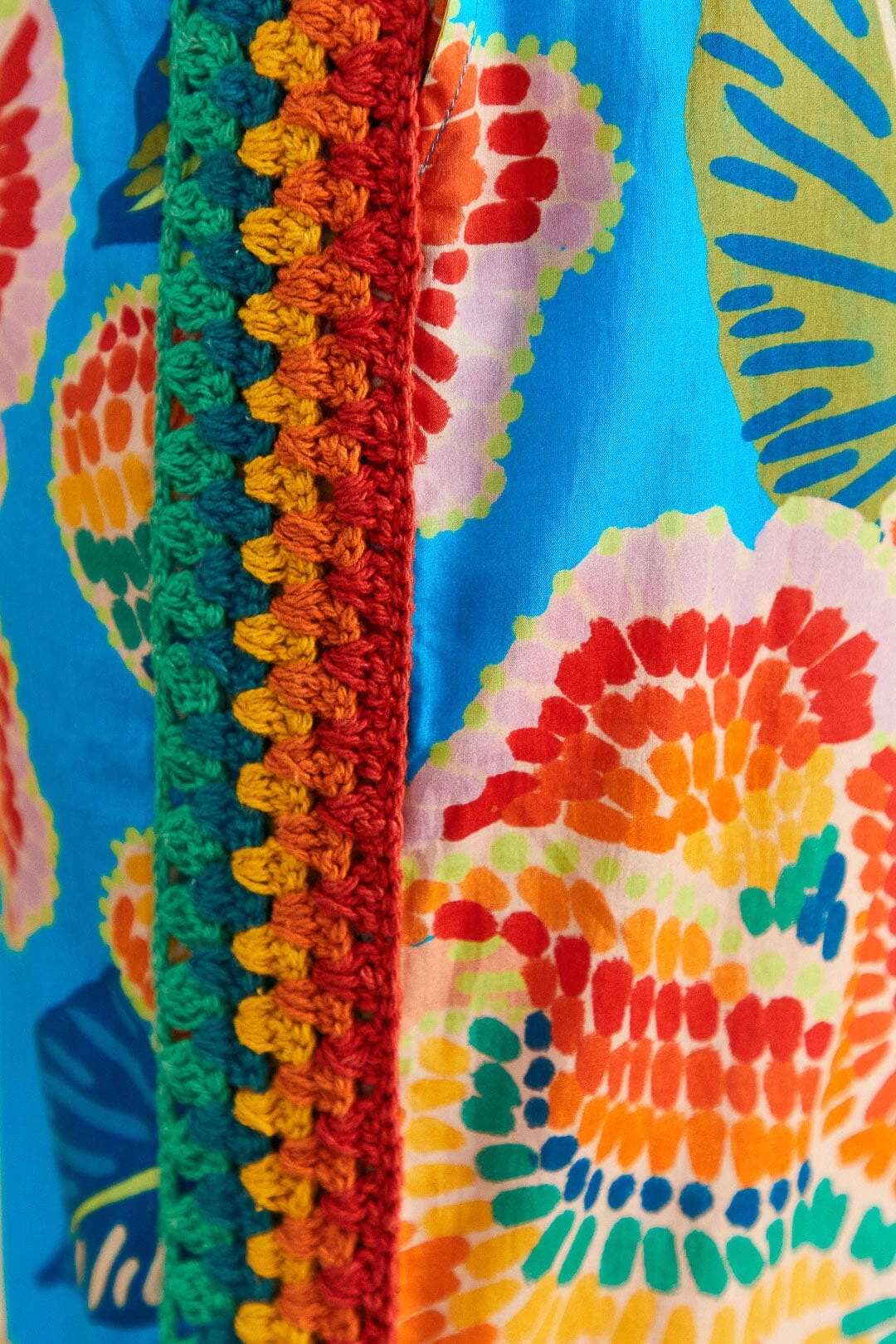 Farm Rio Dewdrop Spectrum Pants 5 Farm Rio Dewdrop Spectrum Pants - Image 5