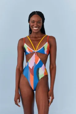 Farm Rio Araraquara One Piece Swimsuit 8 Farm Rio Araraquara One Piece Swimsuit -Farm Rio Shop 311716 03