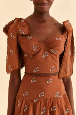 Farm Rio Caramel Embroidered Horses Crop Top 8 Farm Rio Caramel Embroidered Horses Crop Top -Farm Rio Shop 315964 03